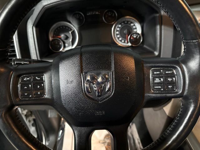 2018 RAM 1500 Big Horn Crew Cab 4x4 5'7' Box