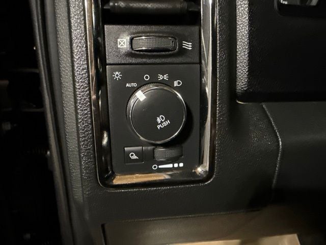 2015 RAM 1500 Sport