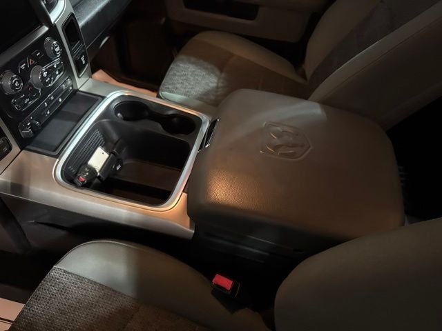 2017 RAM 1500 SLT