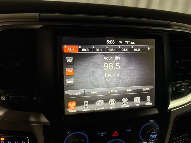 2017 RAM 1500 SLT