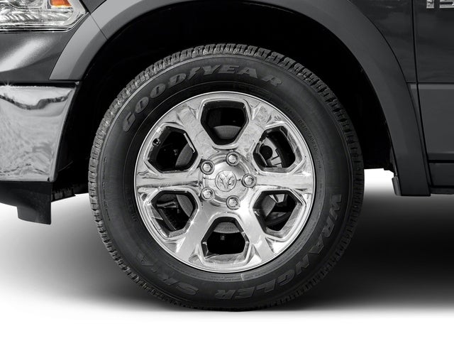 2017 RAM 1500 Laramie Crew Cab 4x4 6'4' Box