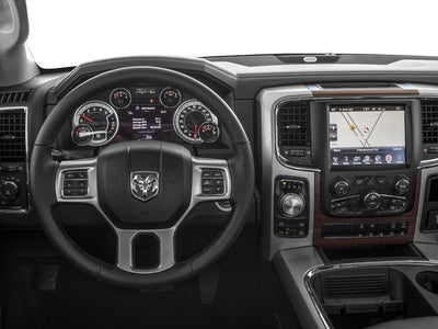 2017 RAM 1500 Laramie Crew Cab 4x4 6'4' Box