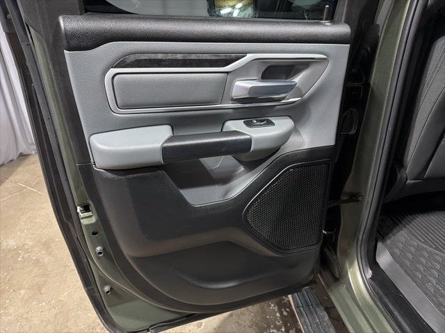 2021 RAM 1500 Big Horn Quad Cab 4x4 6'4' Box