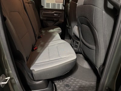 2021 RAM 1500 Big Horn Quad Cab 4x4 6'4' Box