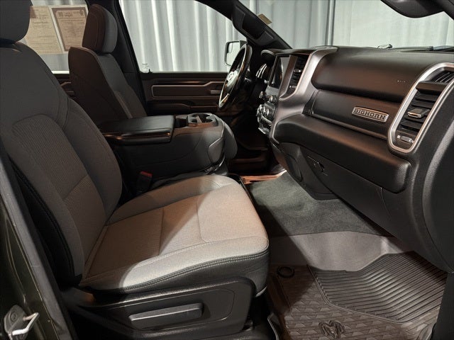 2021 RAM 1500 Big Horn Quad Cab 4x4 6'4' Box