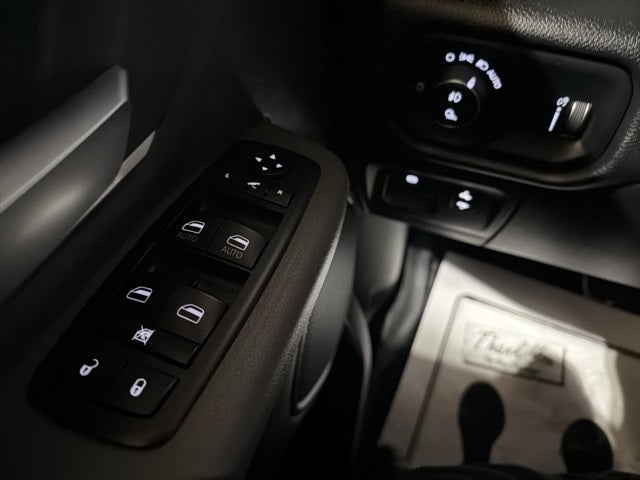 2021 RAM 1500 Big Horn Quad Cab 4x4 6'4' Box