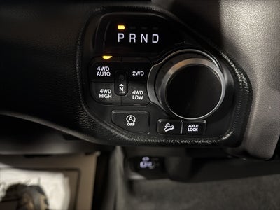 2021 RAM 1500 Big Horn Quad Cab 4x4 6'4' Box