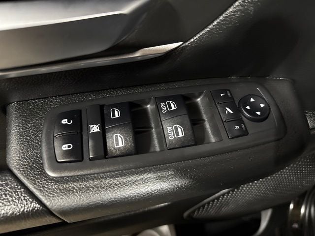 2019 RAM 1500 Big Horn/Lone Star Crew Cab 4x4 5'7' Box