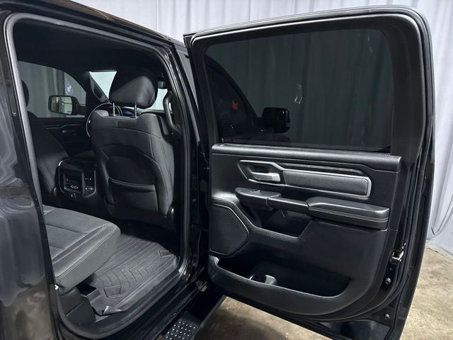2019 RAM 1500 Big Horn/Lone Star Crew Cab 4x4 5'7' Box