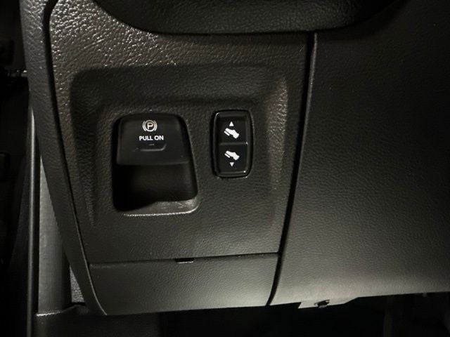 2019 RAM 1500 Big Horn/Lone Star Crew Cab 4x4 5'7' Box