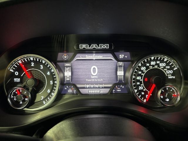 2023 RAM 1500 Big Horn Crew Cab 4x4 5'7' Box