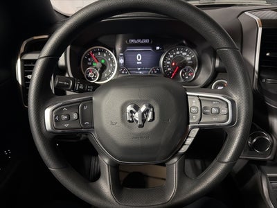 2025 RAM 1500 Tradesman Crew Cab 4x4 5'7' Box