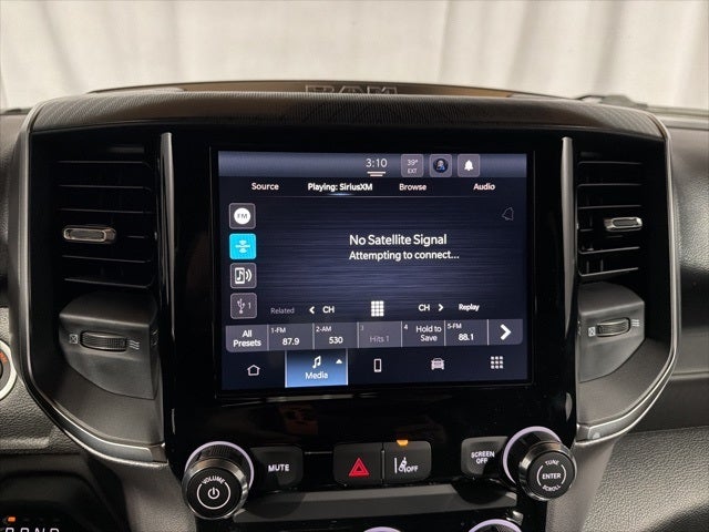 2025 RAM 1500 Tradesman Crew Cab 4x4 5'7' Box