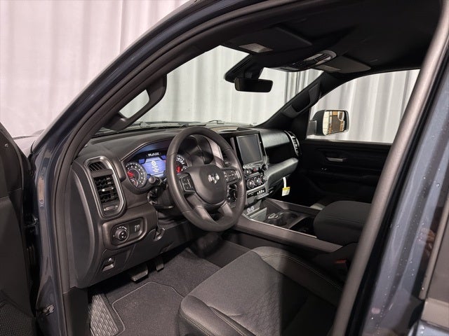 2025 RAM 1500 Tradesman Crew Cab 4x4 5'7' Box