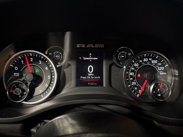 2025 RAM 1500 Big Horn Crew Cab 4x4 6'4' Box