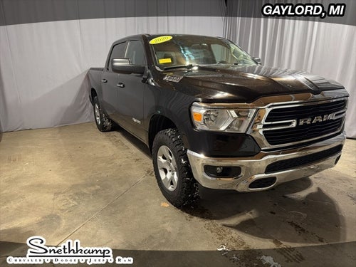 2020 RAM 1500 Big Horn Crew Cab 4x4 5'7' Box