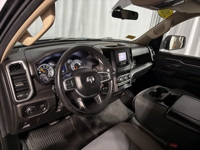 2020 RAM 1500 Big Horn Crew Cab 4x4 5'7' Box