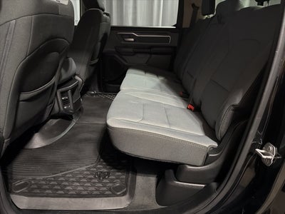 2020 RAM 1500 Big Horn Crew Cab 4x4 5'7' Box