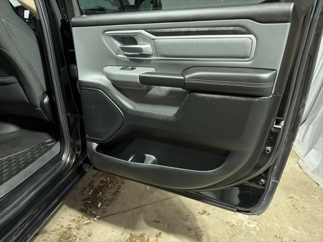 2020 RAM 1500 Big Horn Crew Cab 4x4 5'7' Box