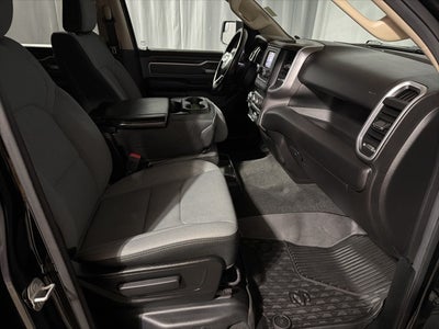 2020 RAM 1500 Big Horn Crew Cab 4x4 5'7' Box