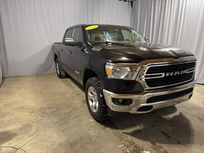 2020 RAM 1500 Big Horn Crew Cab 4x4 5'7' Box