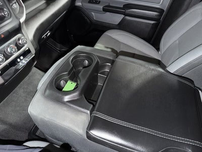 2020 RAM 1500 Big Horn Crew Cab 4x4 5'7' Box