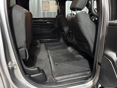 2020 RAM 1500 Big Horn Crew Cab 4x4 5'7' Box