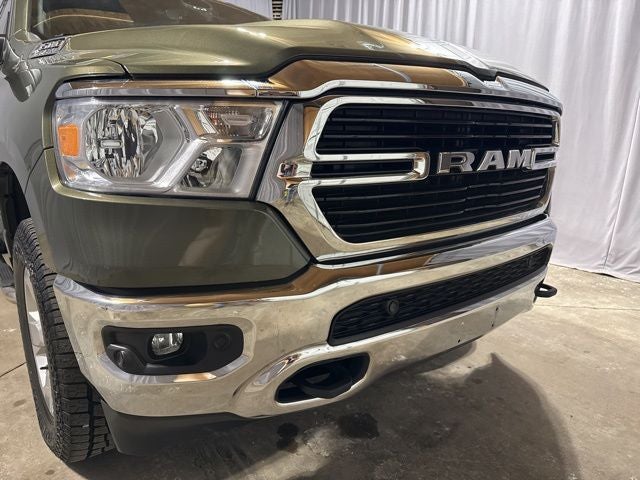 2020 RAM 1500 Big Horn Crew Cab 4x4 5'7' Box