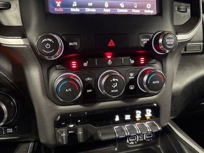 2020 RAM 1500 Big Horn Crew Cab 4x4 5'7' Box