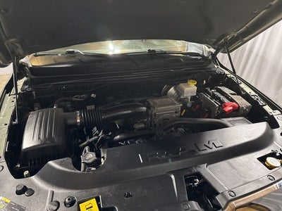 2020 RAM 1500 Big Horn Crew Cab 4x4 5'7' Box