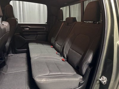 2020 RAM 1500 Big Horn Crew Cab 4x4 5'7' Box