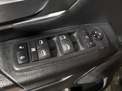 2020 RAM 1500 Big Horn Crew Cab 4x4 5'7' Box