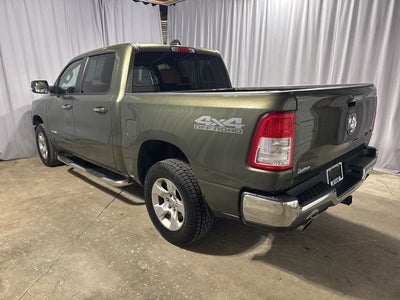 2020 RAM 1500 Big Horn Crew Cab 4x4 5'7' Box