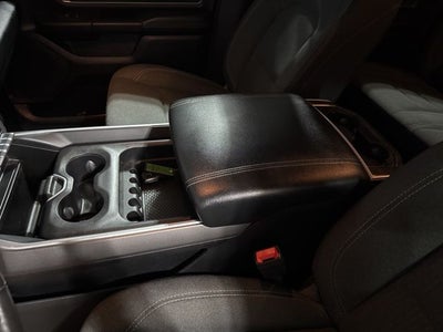 2020 RAM 1500 Big Horn Crew Cab 4x4 5'7' Box