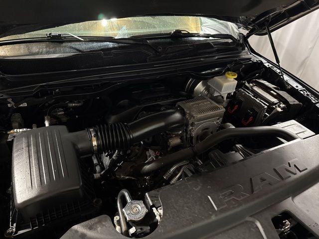 2021 RAM 1500 Big Horn Crew Cab 4x4 5'7' Box