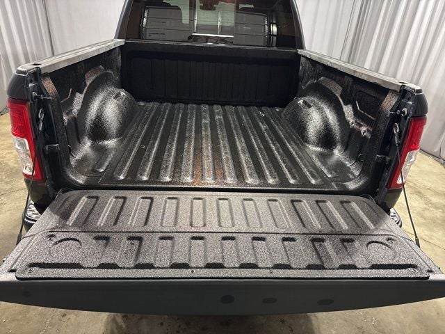 2021 RAM 1500 Big Horn Crew Cab 4x4 5'7' Box
