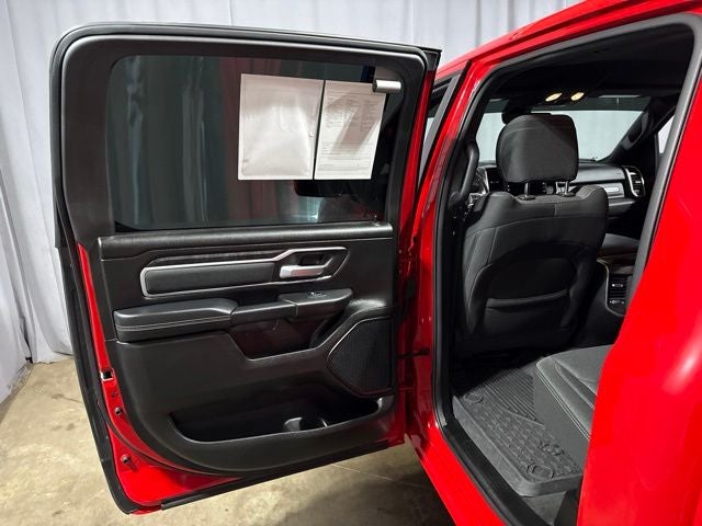 2023 RAM 1500 Big Horn Crew Cab 4x4 5'7' Box