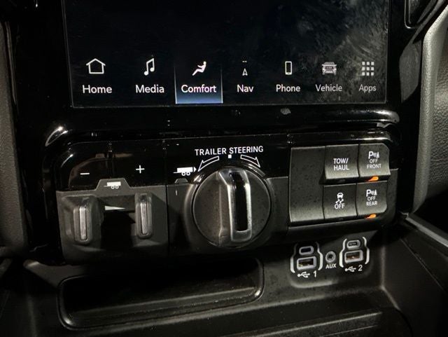 2023 RAM 1500 Big Horn Crew Cab 4x4 5'7' Box