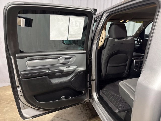 2020 RAM 1500 Big Horn Crew Cab 4x4 5'7' Box