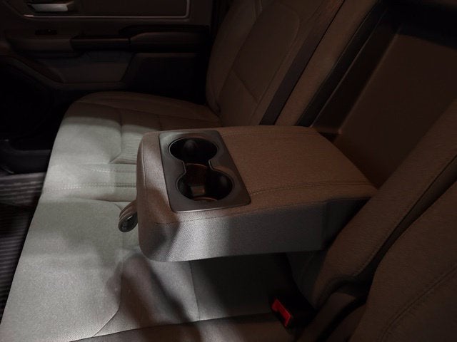 2020 RAM 1500 Big Horn Crew Cab 4x4 5'7' Box