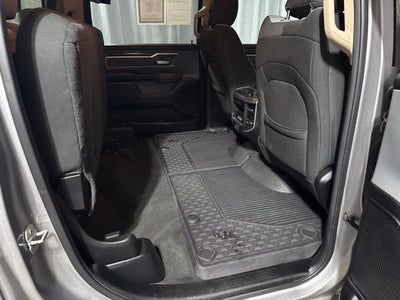 2020 RAM 1500 Big Horn Crew Cab 4x4 5'7' Box