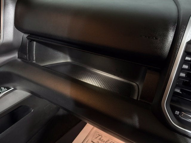 2020 RAM 1500 Big Horn Crew Cab 4x4 5'7' Box