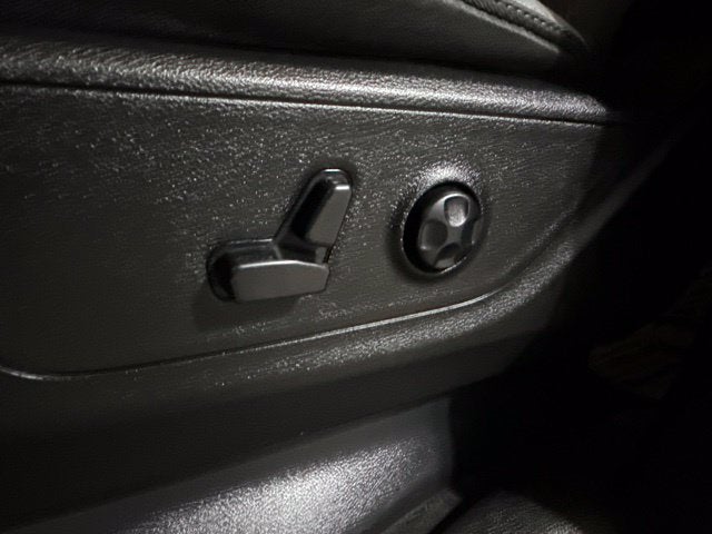 2020 RAM 1500 Big Horn Crew Cab 4x4 5'7' Box