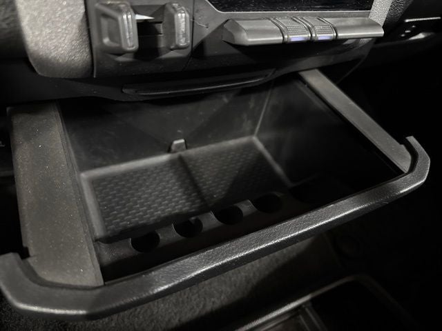 2024 RAM 1500 Tradesman Crew Cab 4x4 5'7' Box