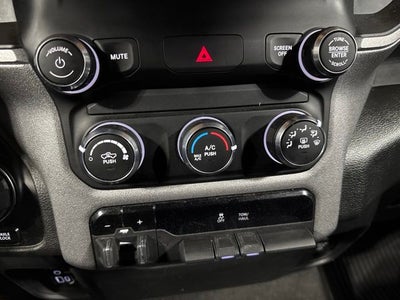 2024 RAM 1500 Tradesman Crew Cab 4x4 5'7' Box