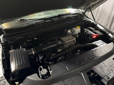 2024 RAM 1500 Tradesman Crew Cab 4x4 5'7' Box