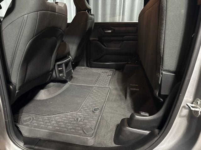 2024 RAM 1500 Tradesman Crew Cab 4x4 5'7' Box