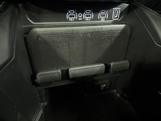 2025 RAM 1500 Limited Crew Cab 4x4 5'7' Box