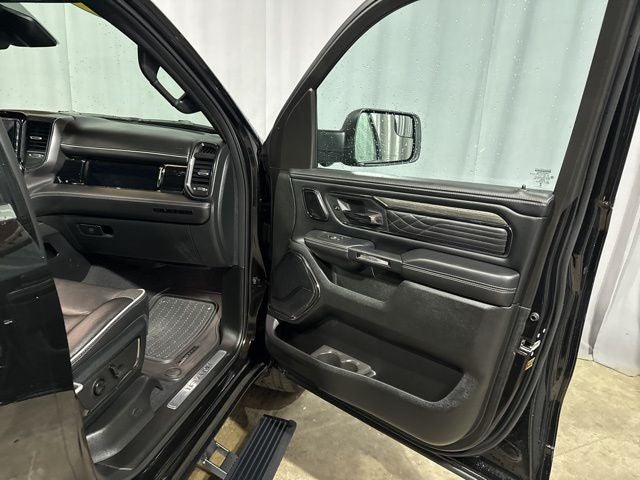 2025 RAM 1500 Limited Crew Cab 4x4 5'7' Box