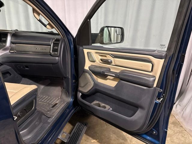 2020 RAM 1500 Limited Crew Cab 4x4 5'7' Box